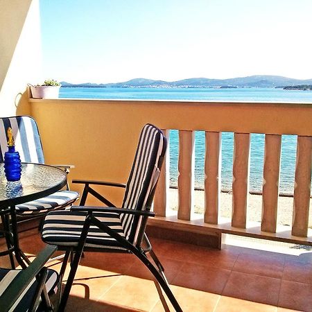 Beach Apartment Sveti Filip I Jakov - Turanj מראה חיצוני תמונה